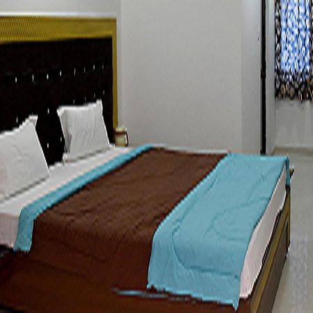 Hotel White Desert Bhuj Exterior photo